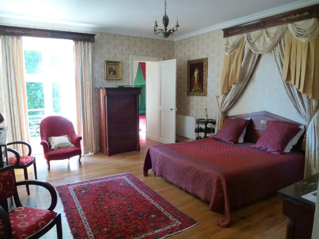 Chateau De La Voute Troo Номер фото